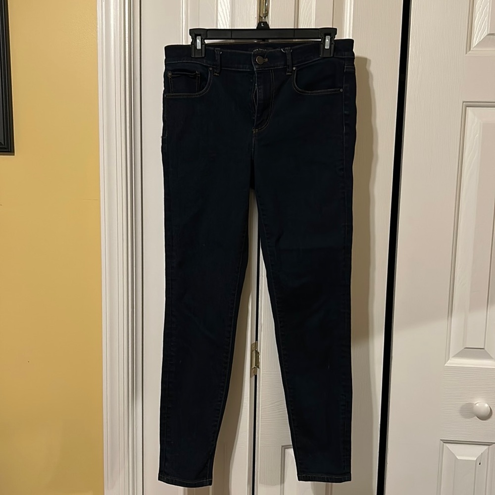 Ann Taylor The Skinny Modern Fit